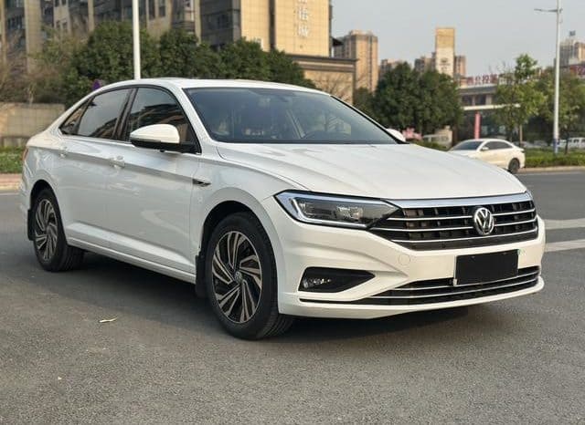 
								Volkswagen Jetta, 2022 full									