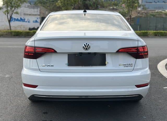 
								Volkswagen Jetta, 2022 full									