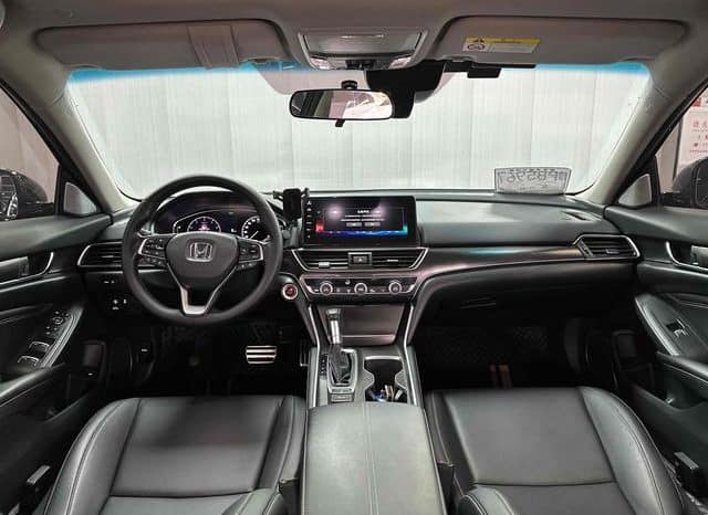 
								Honda Accord, 2023 full									
