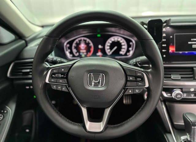 
								Honda Accord, 2023 full									