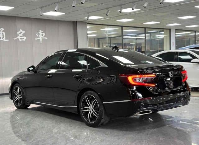 
								Honda Accord, 2023 full									