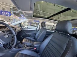 
										Volkswagen Touran L, 2021 full									