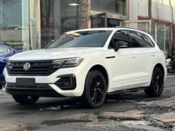 67ddbda81c5f2 Volkswagen Touareg, 2021
