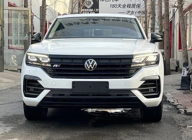 
								Volkswagen Touareg, 2021 full									