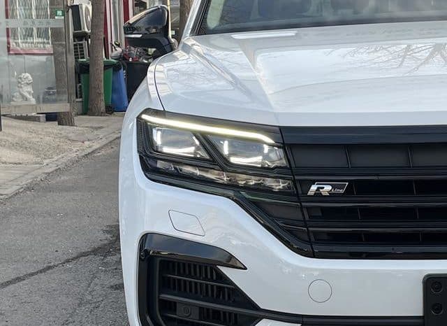 
								Volkswagen Touareg, 2021 full									