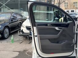 
										Volkswagen Touareg, 2021 full									