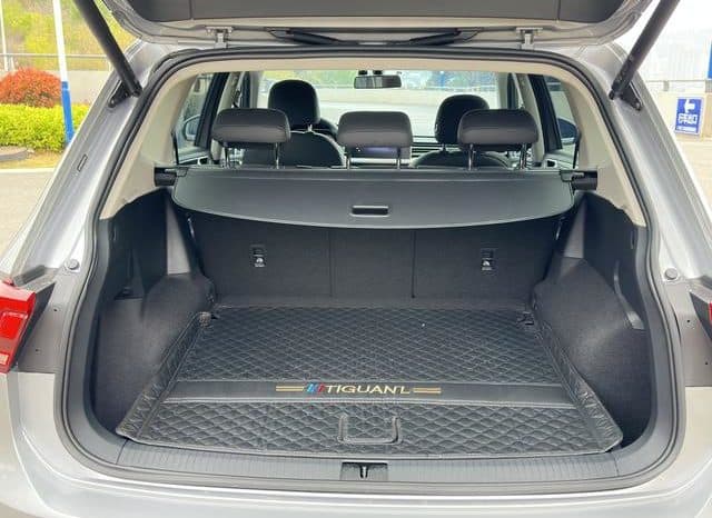 
								Volkswagen Tiguan L, 2022 full									