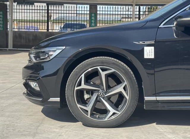 
								Volkswagen Magotan, 2023 full									