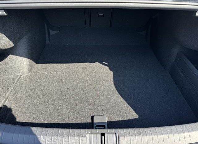 
								Volkswagen Magotan, 2023 full									