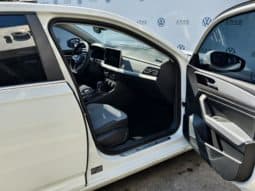 
										Volkswagen Golf 7 (Lavida), 2024 full									