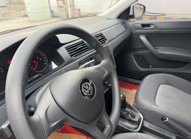 
								Volkswagen Polo (V), 2023 full									