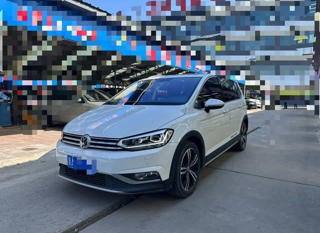 67ddc533a6b3e Volkswagen Touran L, 2020