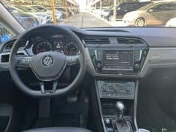 
										Volkswagen Touran L, 2020 full									