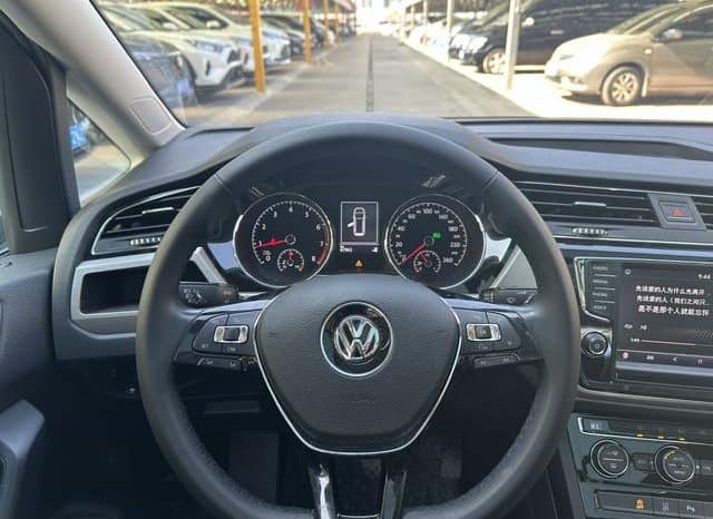 
								Volkswagen Touran L, 2020 full									