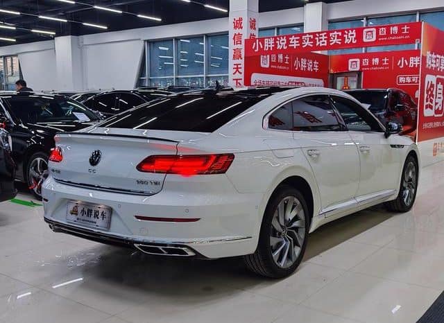 
								Volkswagen Passat CC, 2022 full									