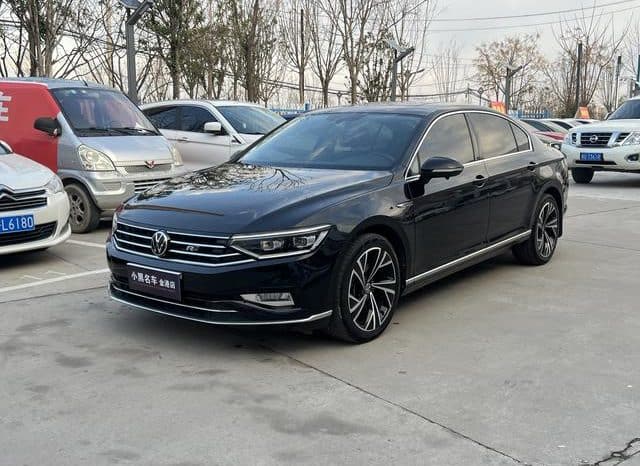 
								Volkswagen Magotan, 2022 full									