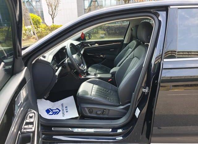 
								Volkswagen Passat, 2022 full									