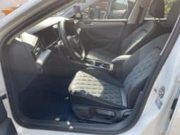 
										Volkswagen Jetta, 2023 full									