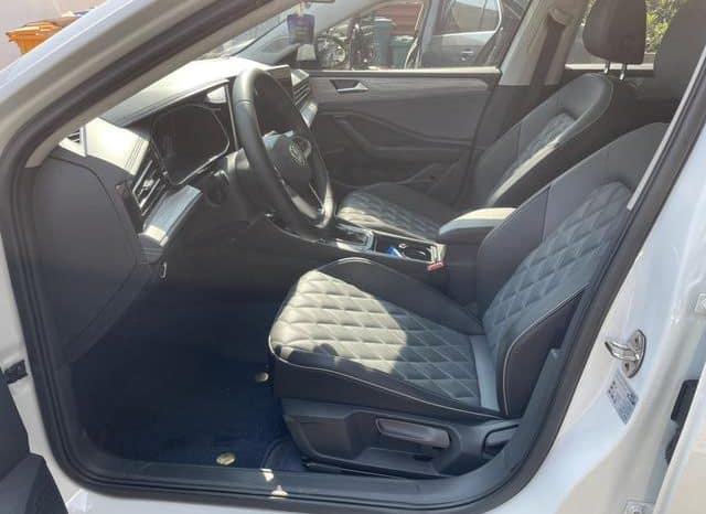 
								Volkswagen Jetta, 2023 full									