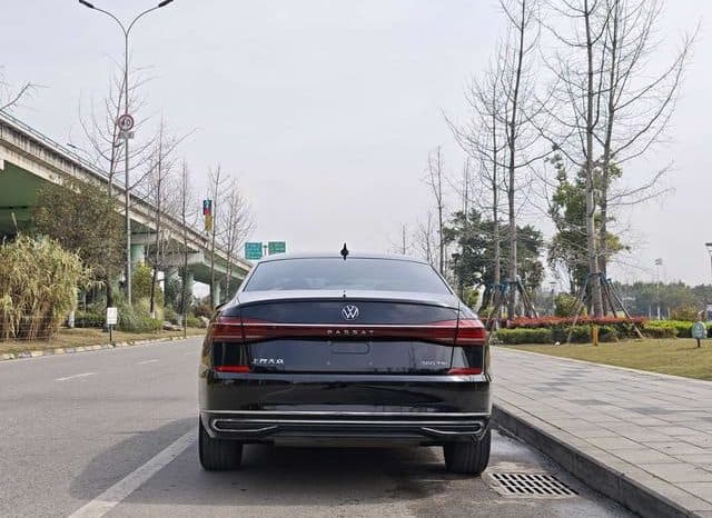 
								Volkswagen Passat, 2022 full									