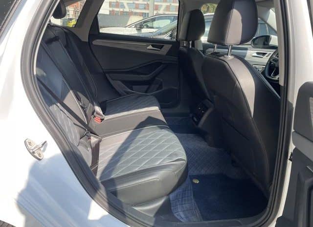 
								Volkswagen Jetta, 2023 full									