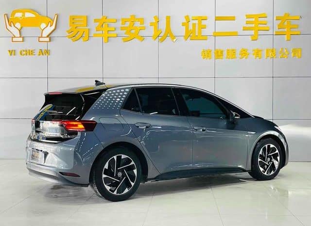 
								Volkswagen ID.3, 2023 full									