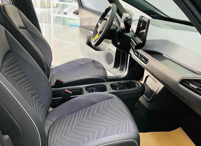 
								Volkswagen ID.3, 2023 full									