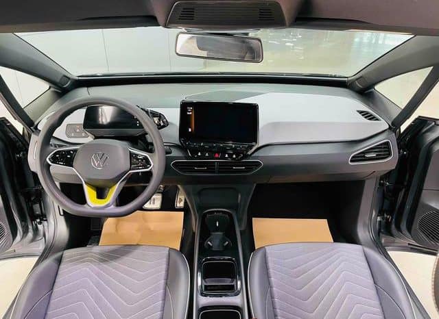 
								Volkswagen ID.3, 2023 full									