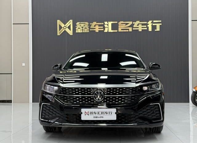 
								Volkswagen Passat, 2022 full									