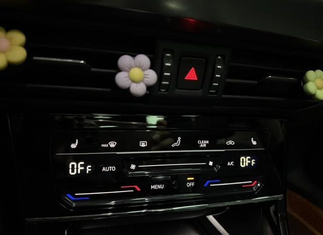 
								Volkswagen Passat, 2022 full									