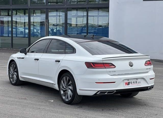 
								Volkswagen Passat CC, 2024 full									