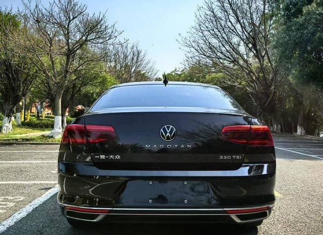 
								Volkswagen Magotan, 2021 full									