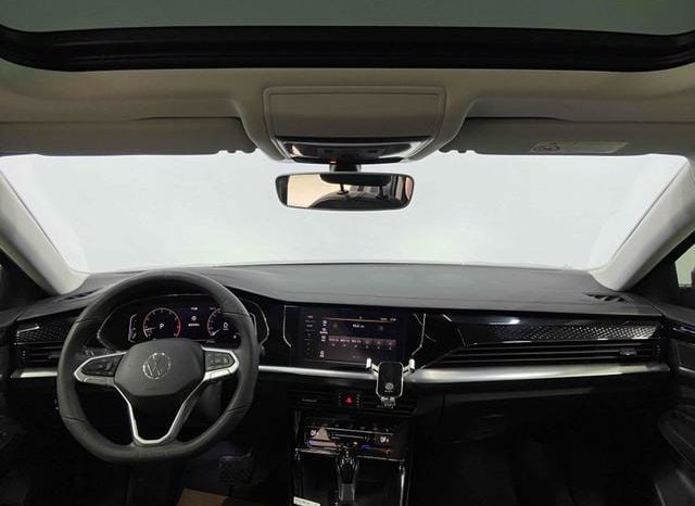 
								Volkswagen Passat, 2022 full									