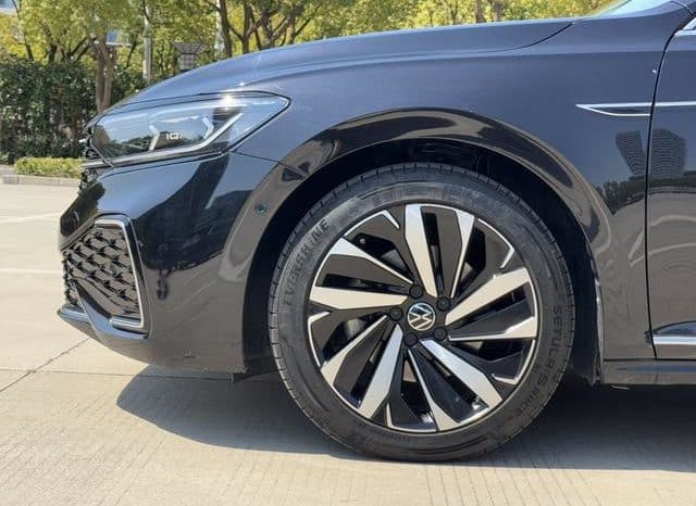 
								Volkswagen Passat, 2021 full									