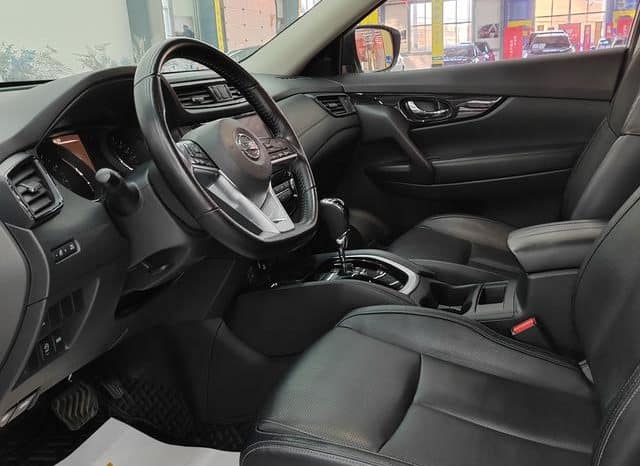 
								Nissan X-Trail (III), 2021 full									