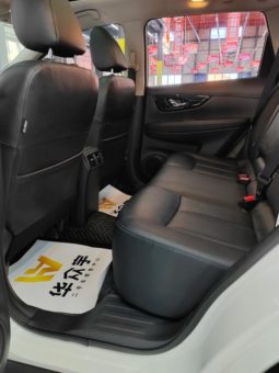 
										Nissan X-Trail (III), 2021 full									