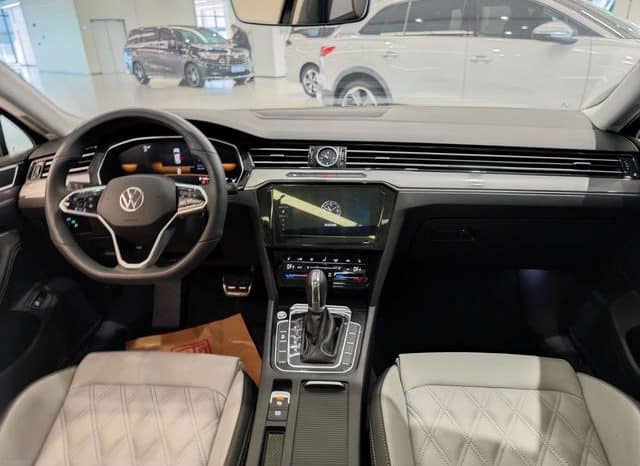 
								Volkswagen Magotan, 2024 full									