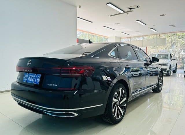 
								Volkswagen Passat, 2024 full									