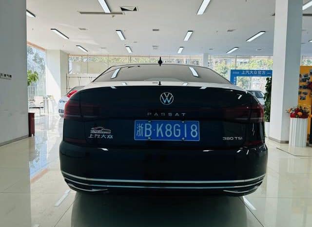 
								Volkswagen Passat, 2024 full									