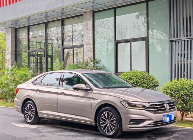 
								Volkswagen Jetta, 2021 full									
