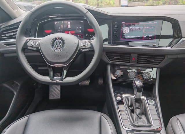 
								Volkswagen Jetta, 2021 full									