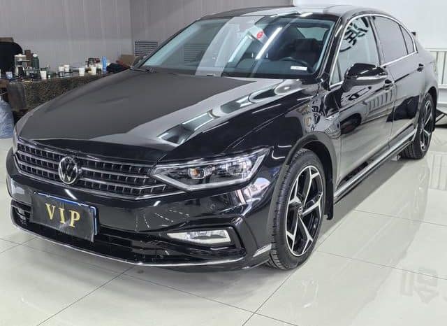 67ddd7afd0149 Volkswagen Magotan, 2023