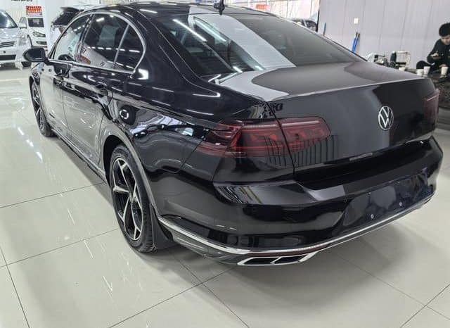 
								Volkswagen Magotan, 2023 full									