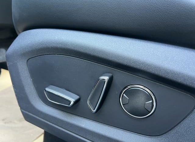 
								Ford Explorer (VI), 2024 full									