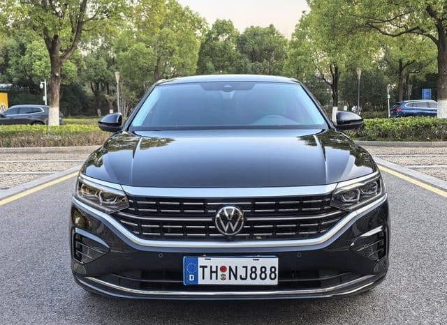 
								Volkswagen Passat, 2023 full									