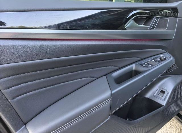 
								Volkswagen Passat, 2023 full									