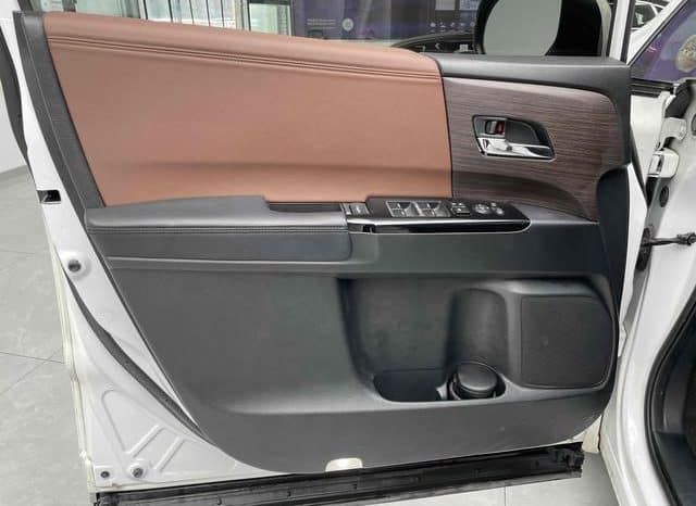 
								Honda Odyssey, 2023 full									
