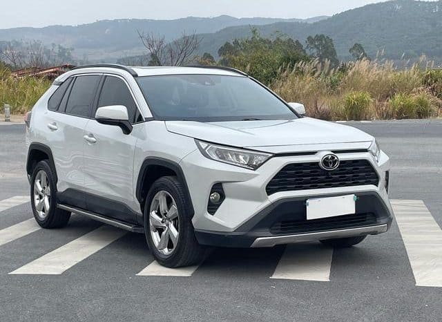 
								Toyota RAV4 (IV), 2020 full									