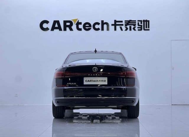 
								Volkswagen Passat, 2025 full									