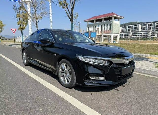 
								Honda Accord, 2021 full									